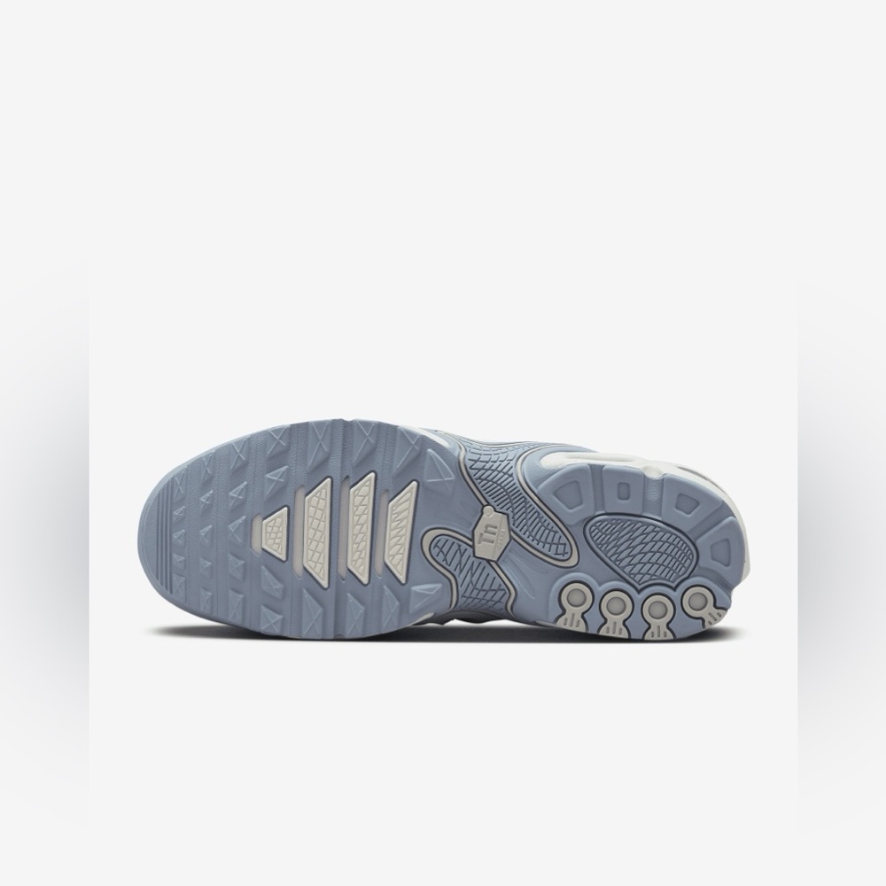 NWOB Nike Womens Air Max Plus Drift Flame Sportswear White Slate Sliver Sz 8.5 - Picture 7 of 7